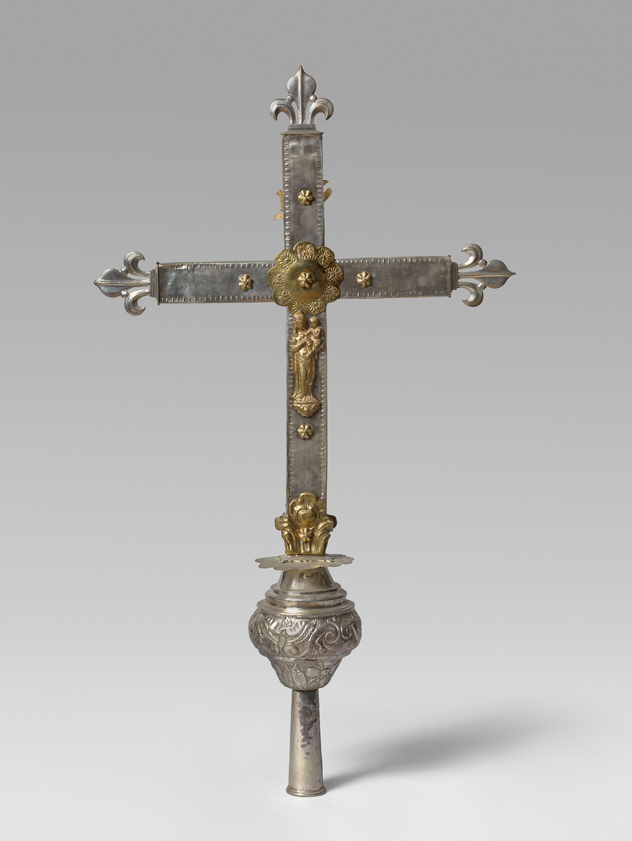Trésor d'Amiens. Croix de procession de Contre